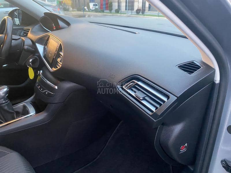 Peugeot 308 1.6 hdi