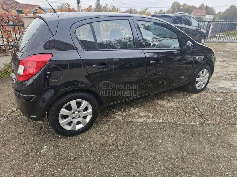 Opel Corsa D 