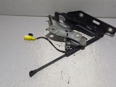 SKARE OD HAUBE za Audi A4