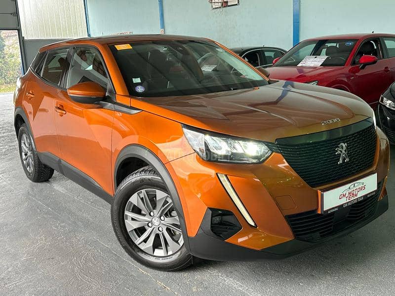 Peugeot 2008 BUSINES 130 V.SERV