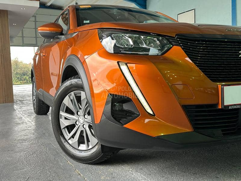 Peugeot 2008 BUSINES 130 V.SERV