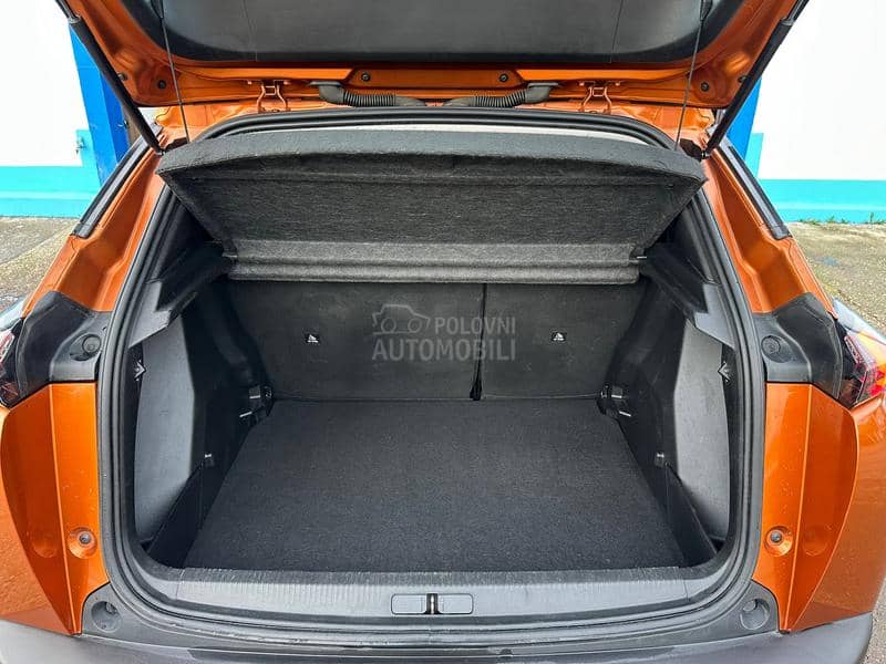 Peugeot 2008 BUSINES 130 V.SERV