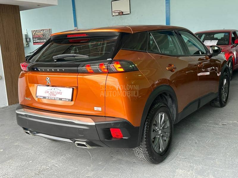 Peugeot 2008 BUSINES 130 V.SERV