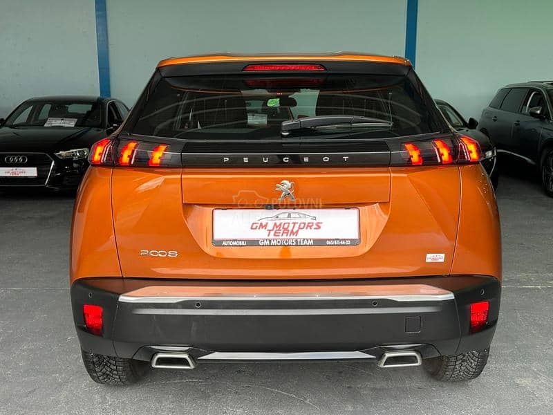 Peugeot 2008 BUSINES 130 V.SERV