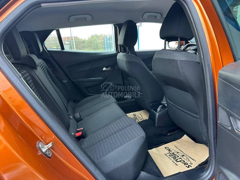 Peugeot 2008 BUSINES 130 V.SERV