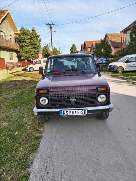 Lada Niva 1.7