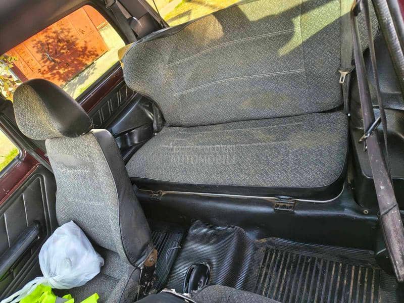 Lada Niva 1.7