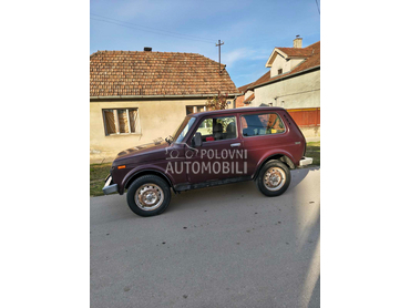 Lada Niva 1.7