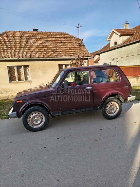 Lada Niva 1.7