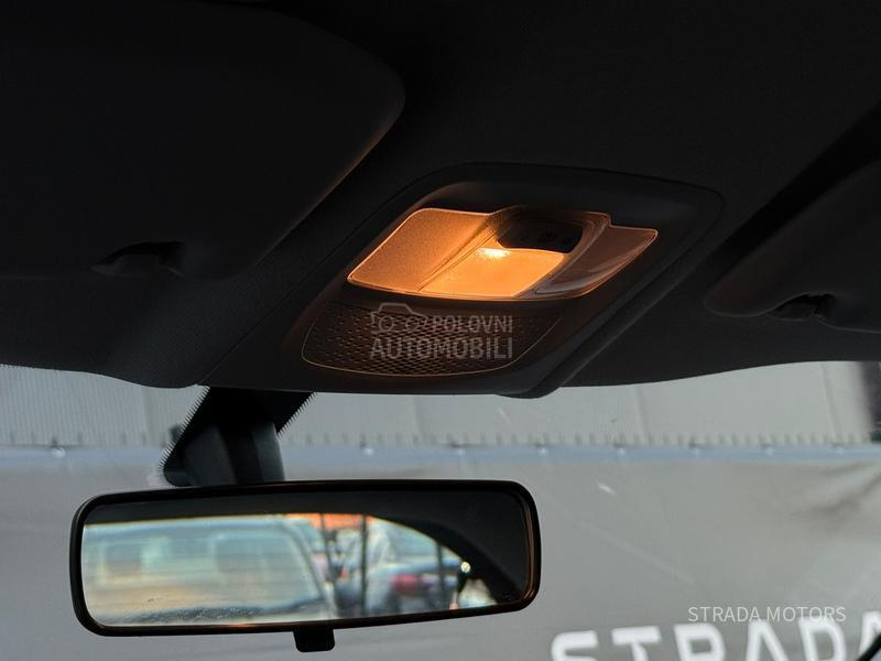 Peugeot 208 1.5 BLUE NAVY OP IS