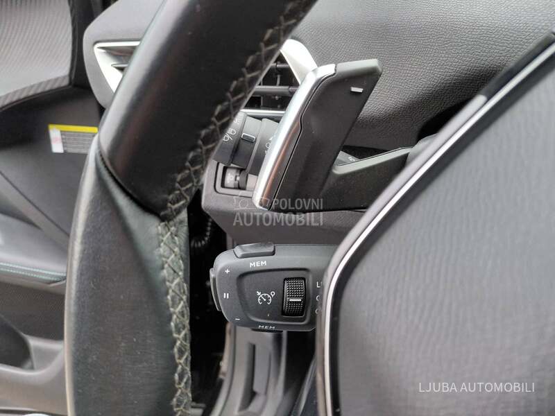 Peugeot 3008 1.5hdi ALLURE