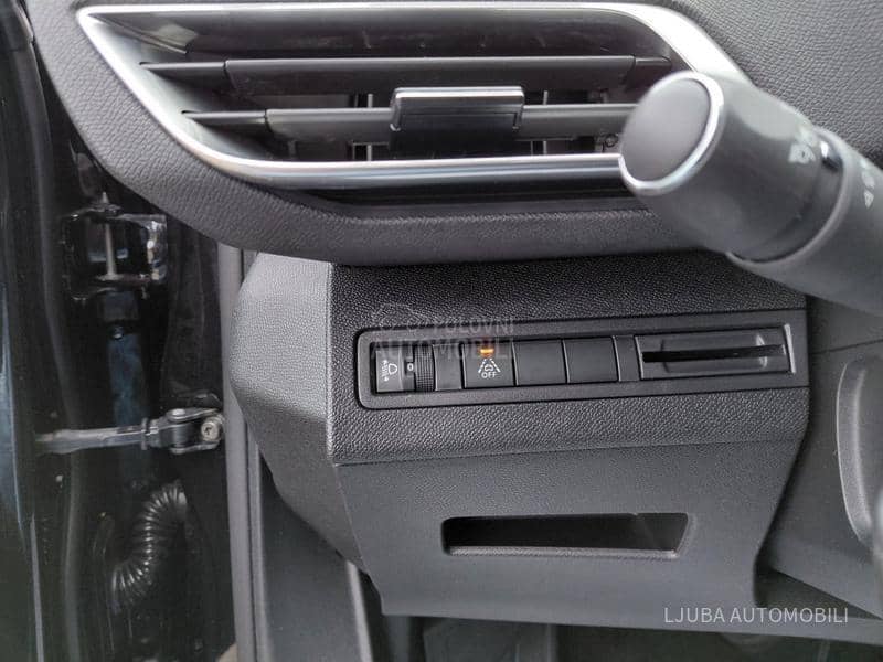 Peugeot 3008 1.5hdi ALLURE