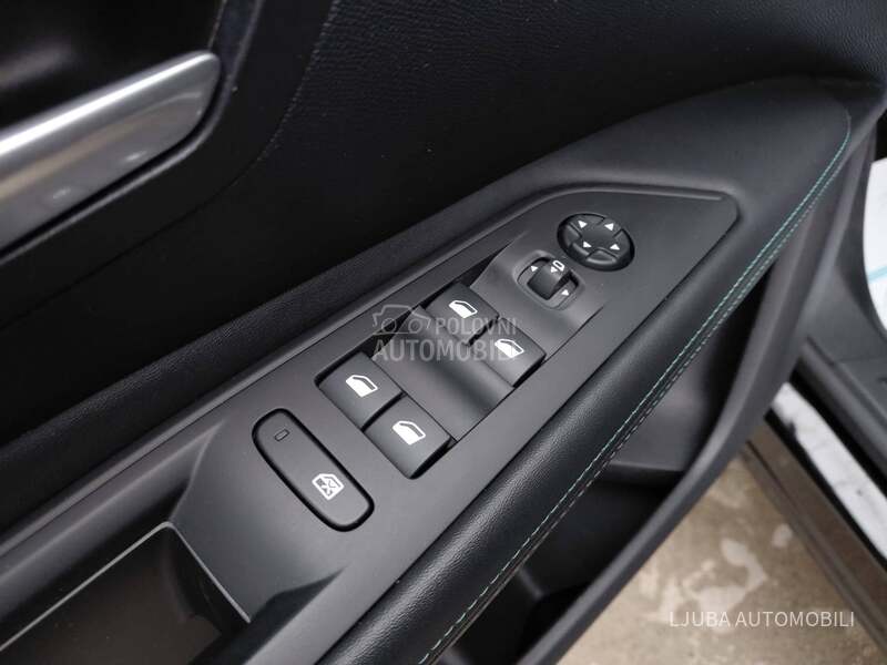 Peugeot 3008 1.5hdi ALLURE