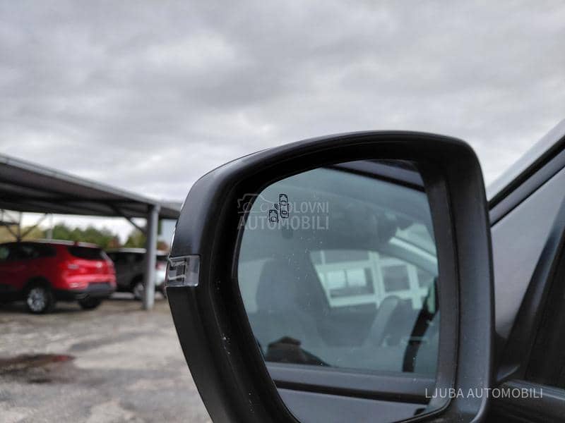 Peugeot 3008 1.5hdi ALLURE