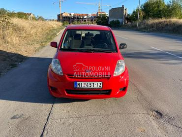 Daihatsu Sirion 1.0