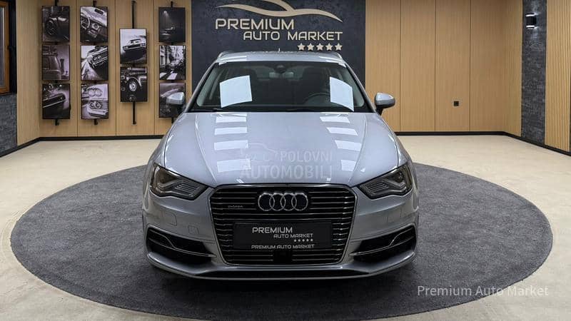 Audi A3 //E-TRON/FUL/NOV