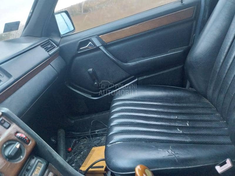 Mercedes Benz E 124 w124 200d