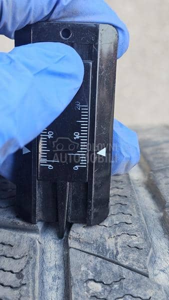 Continental 225/50 R17 Sve sezone