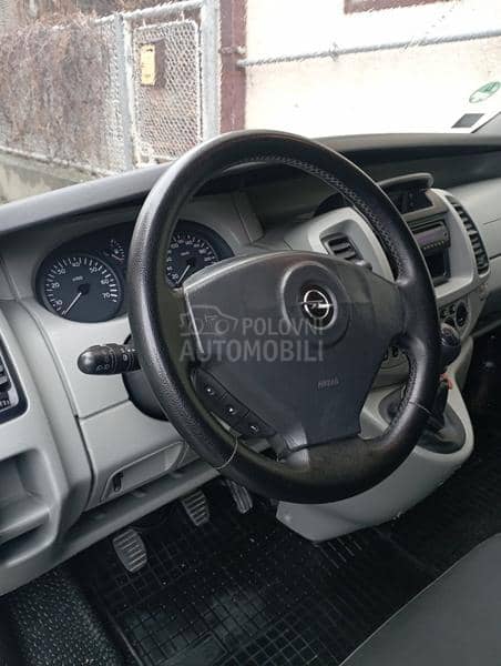 Opel Vivaro 