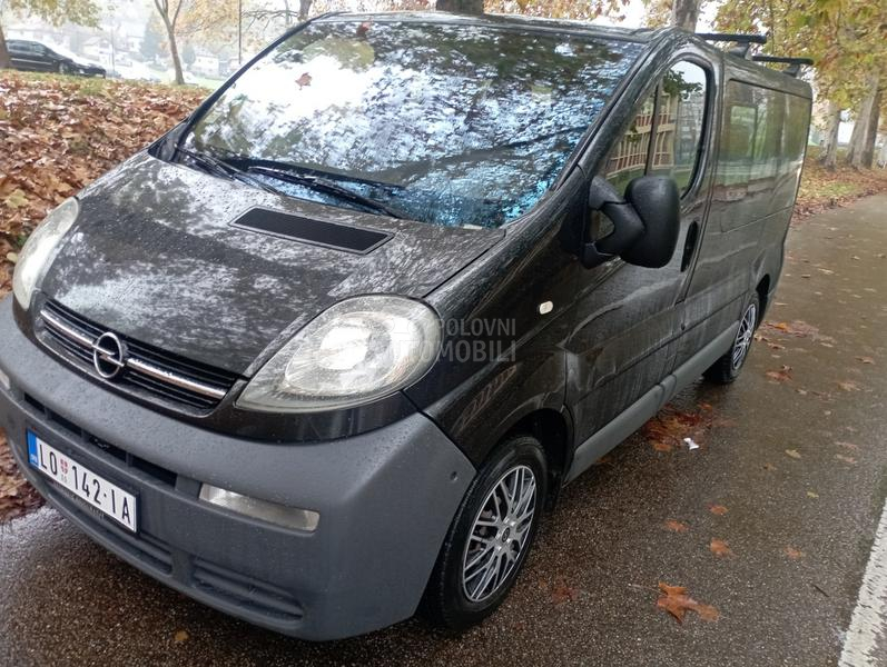 Opel Vivaro 