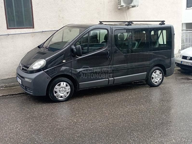 Opel Vivaro 