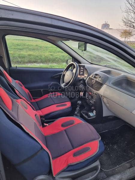 Fiat Punto 1.2 8v