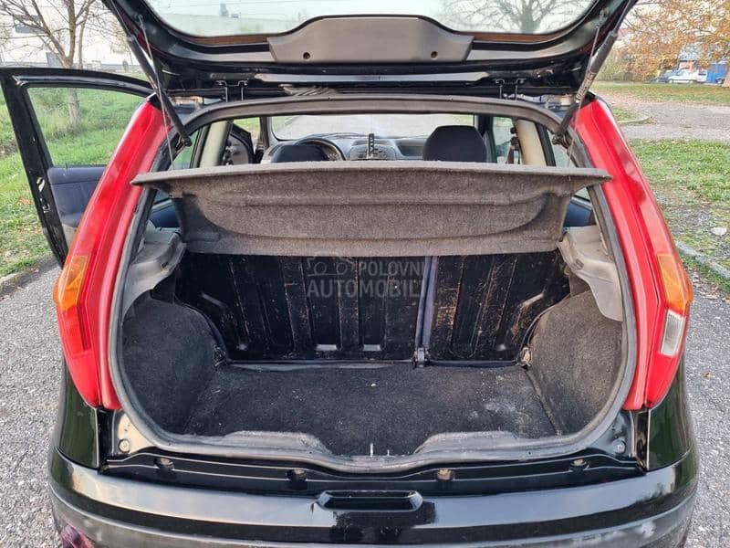 Fiat Punto 1.2 8v