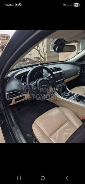 Jaguar XE XE 2.0