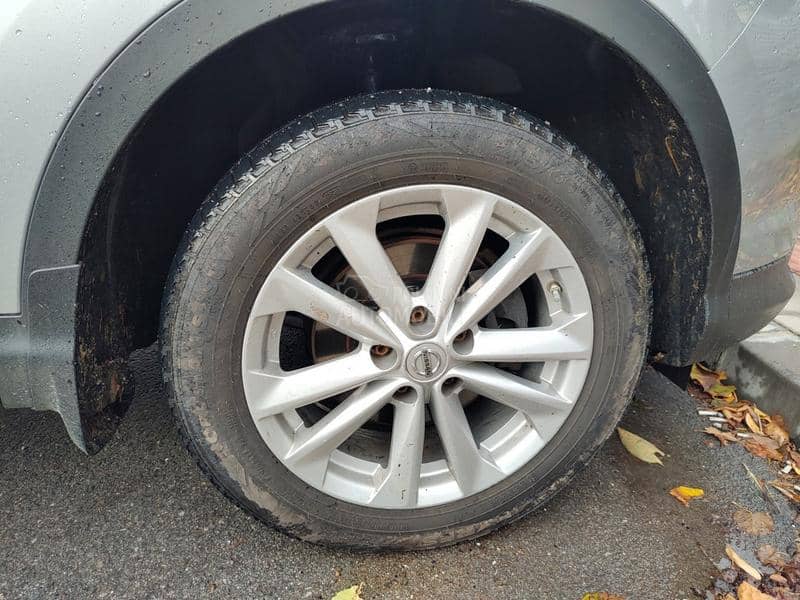 Nokian 215/60 R17 Letnja