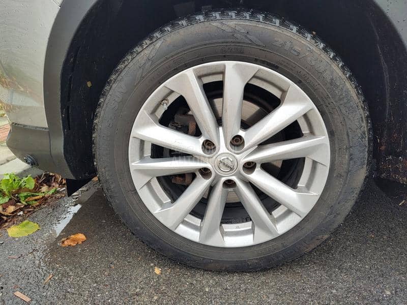 Nokian 215/60 R17 Letnja