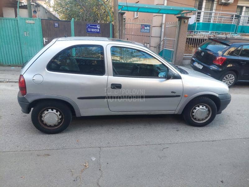 Opel Corsa B 1.2