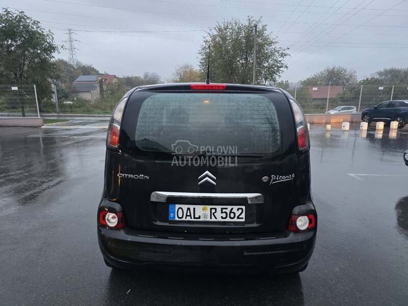 Citroen C3 Picasso sa tablama