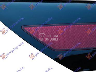 STOP LAMPA SPOLJASNJA (NA BLAT za Tesla Model 3 od 2017. do 2023. god.