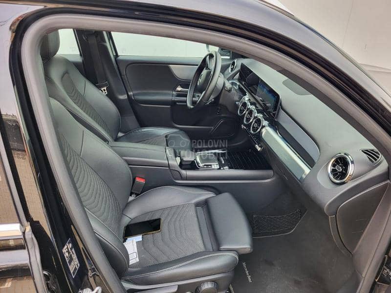 Mercedes Benz GLB 180 