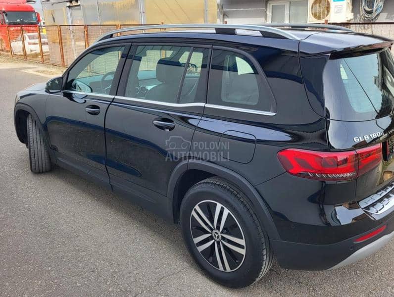 Mercedes Benz GLB 180 