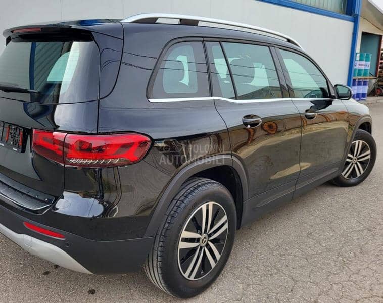 Mercedes Benz GLB 180 