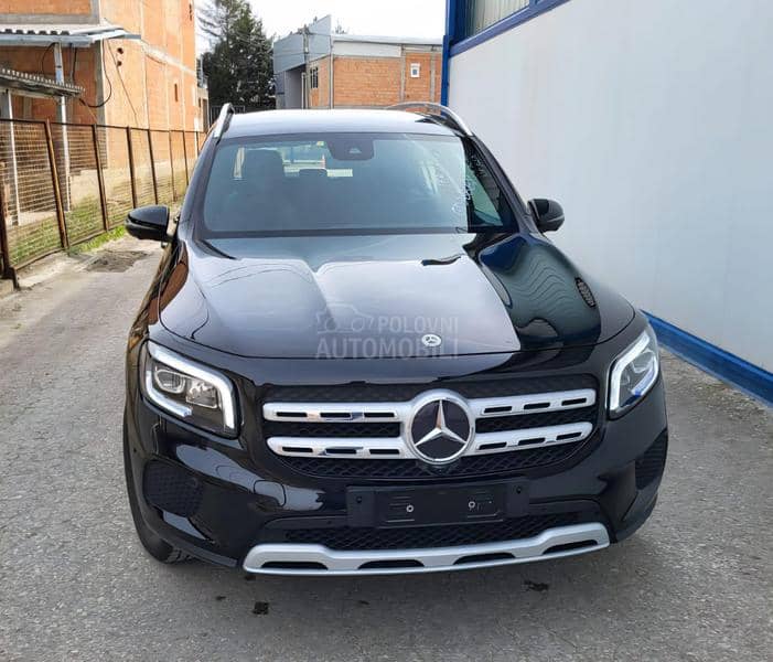Mercedes Benz GLB 180 