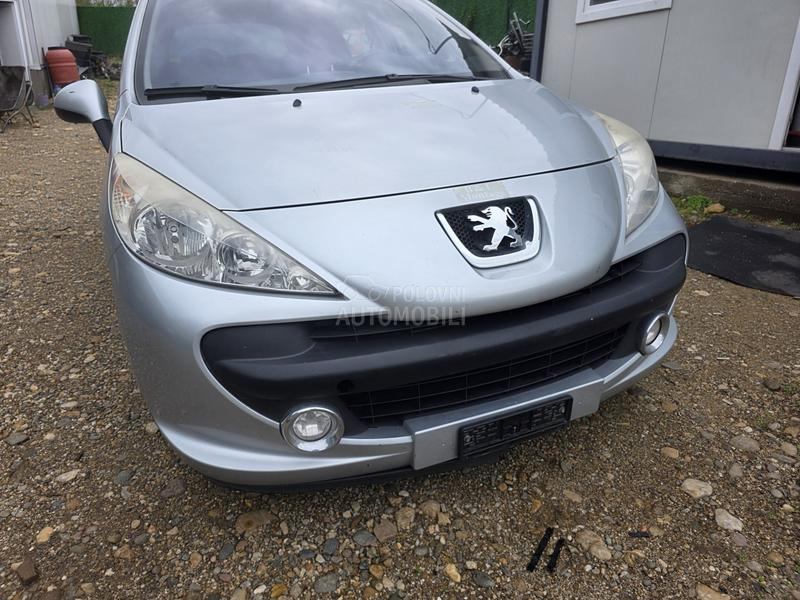 Peugeot 207 -  kompletan auto u delovima