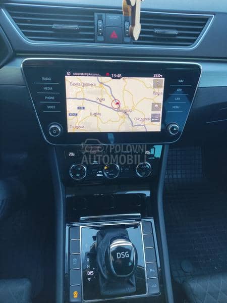 Škoda Superb 2.0 TDI DSG