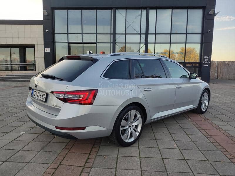 Škoda Superb 2.0 TDI DSG