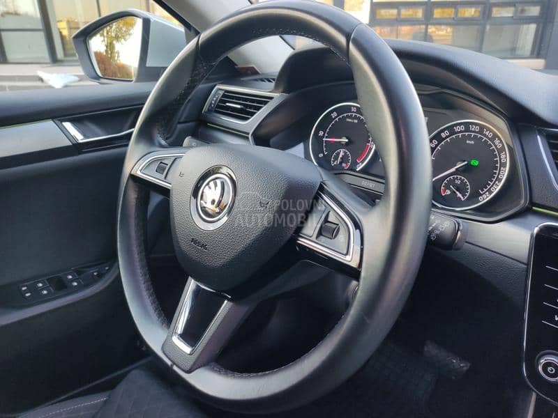 Škoda Superb 2.0 TDI DSG