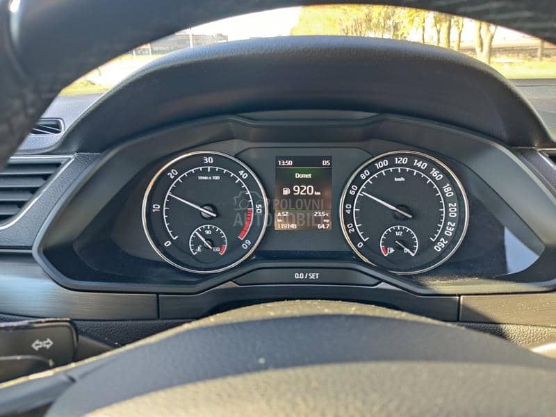 Škoda Superb 2.0 TDI DSG