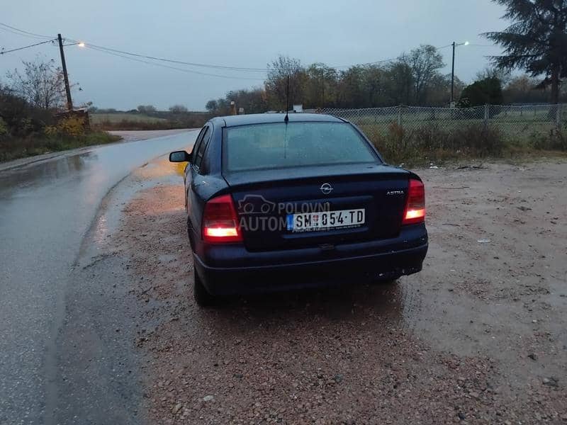 Opel Astra G 