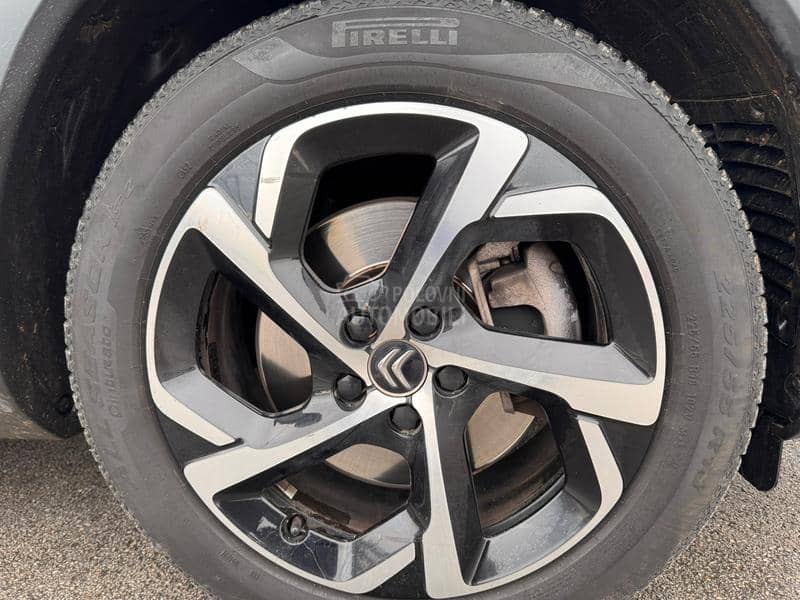 Citroen C5 Aircross hybrid SHINE 225hp
