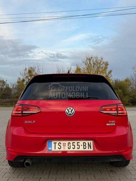 Volkswagen Golf 7 R line