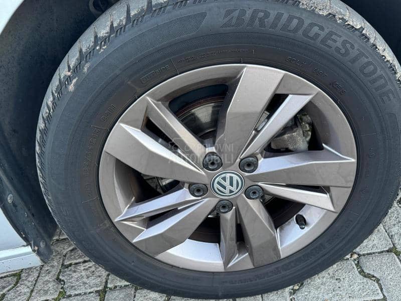 Volkswagen Polo 1.0 TGI METAN