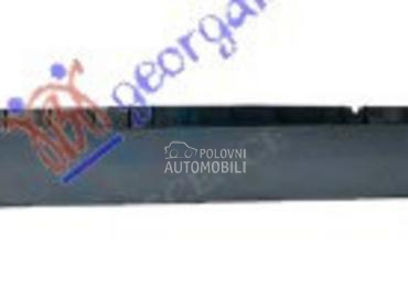 NOSAC PLASTICNE SAJTNE za Tesla Model Y od 2020. do 2024. god.