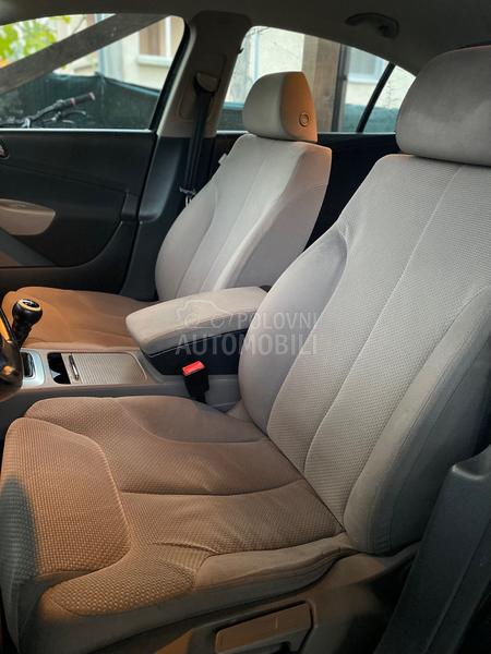 Volkswagen Passat B6 