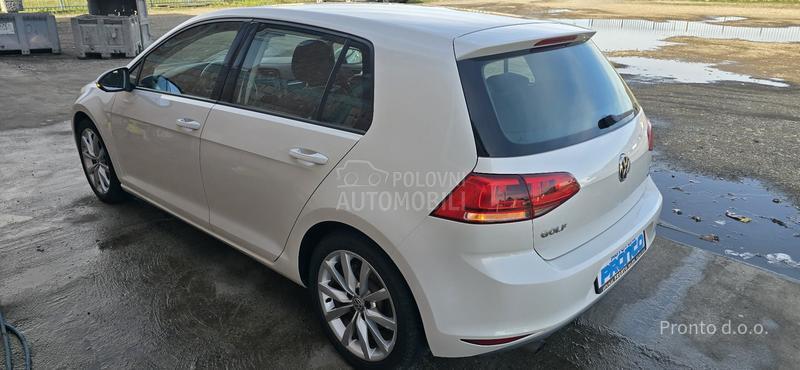 Volkswagen Golf 7 1.6 tdi highline