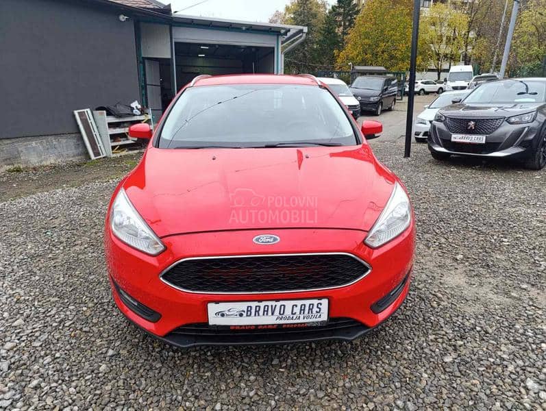 Ford Focus 1.6tdci N1 4 sedista